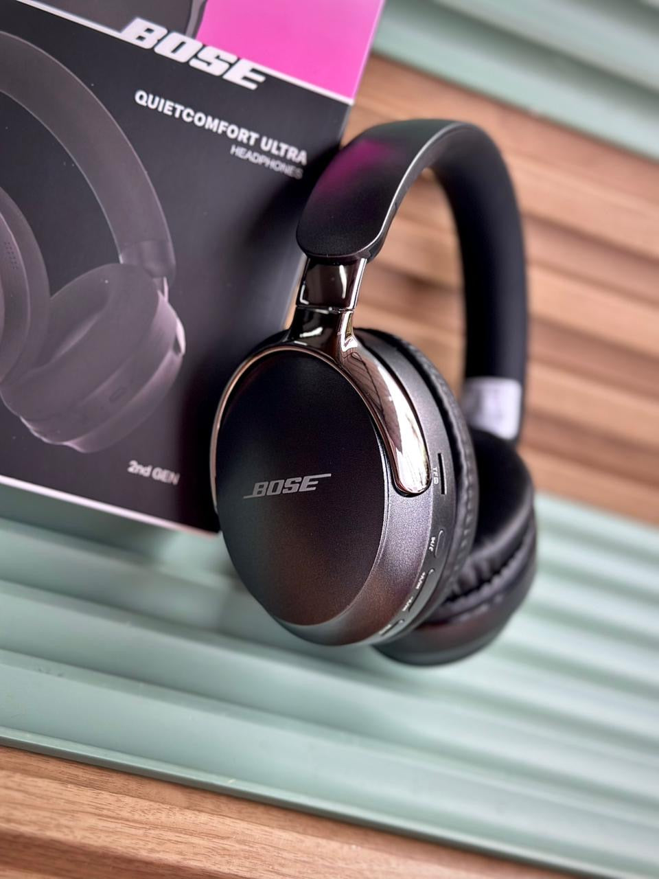 BOSE  QUIETCOMFORT ULTRA 
1:1MASTER REPLICA