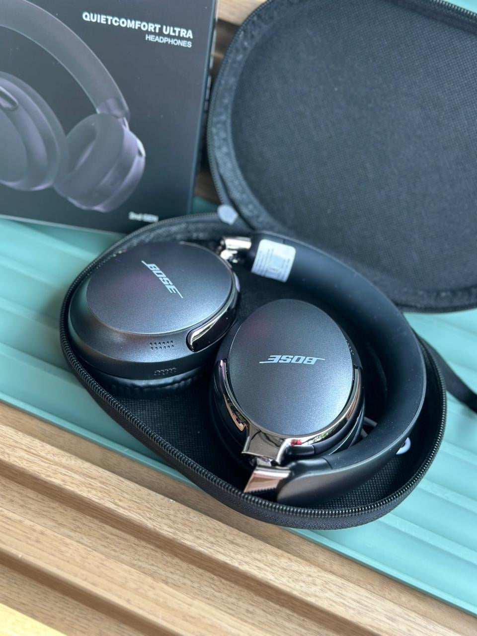 BOSE  QUIETCOMFORT ULTRA 
1:1MASTER REPLICA